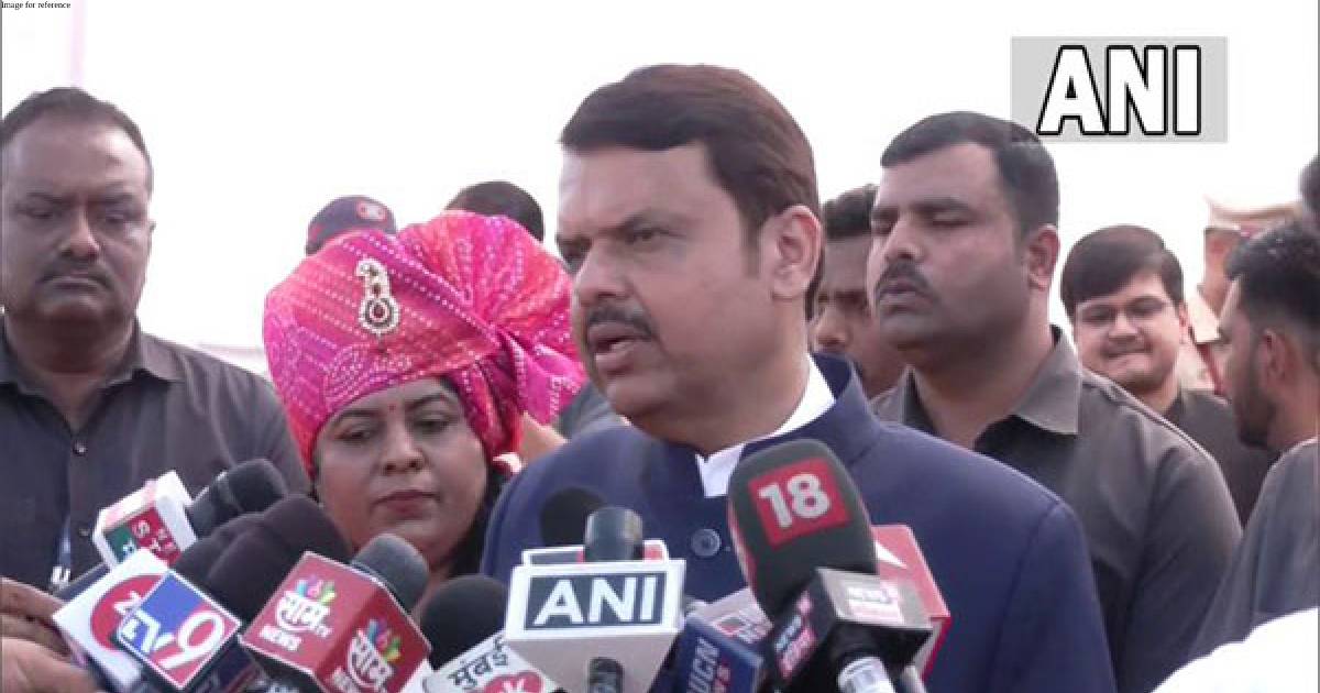 Maharashtra: Fadnavis praises forces for eliminating 3 Naxals in Gadchiroli